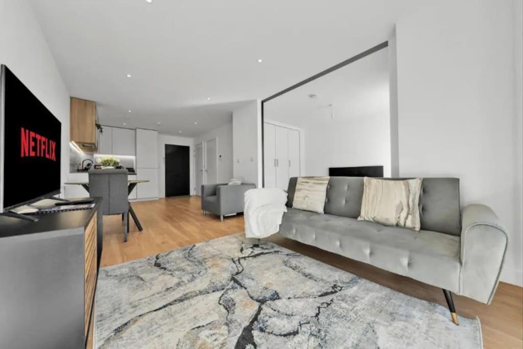 Апартаменты Deluxe 1 Bed In Colindale Wembley With Freewifitv Лондон Экстерьер фото